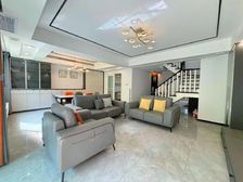 满二 精装好房 临地铁 次新小区 双卫生间 带电梯