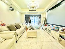 新上蒙小,精装三房,品质小区,诚心出售,户型方正,随时看房