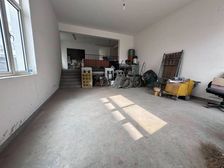 临河双拼别墅。超大地下室。带大露台。有钥匙。聚贤煌都。送车位