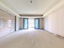 此房楼层好 户型好 精装拎包入住 次新小区拎包入住