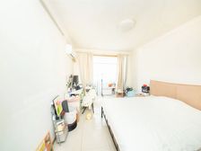 正规厅 楼层好 三年前精装修 可拎包入住