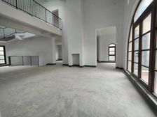 御品新出兰加洲风格,临河大独栋,南花园占地800平,随时看房