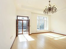 建在地铁口的别墅,装修竟然这么新,居然这么火的吗