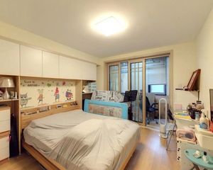 精装修 拎包入住 现在租金6000多 租售比可达2.8