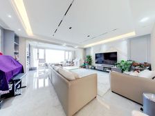 中国铁建西派澜岸 5室2厅 朝南 诚心出售 急卖