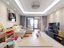 12号线宁国路地铁口,南北通大三房婚房装修拎包入住定好房急售