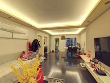 少有户型双南两房 厅南北通透 中低楼层 自 住 看房方便