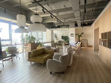 望京诚盈|适用影视 四面采光临近地铁 1450平精装带家具