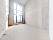 金水湾联排别墅急售 使用面积大