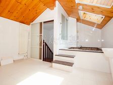 汤HOUSE 410万 上叠精装空房 有钥匙 随时看