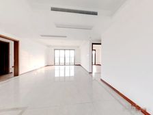 精装修,采光好,买房拎包入住,可以随时看房