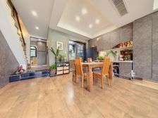 中粮本源 两层边户 大花园 楼下有房间