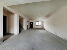 地铁口 复式洋房 一楼带前后大院子 好位置 采光通风好