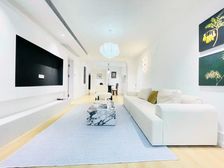 徐家汇边上 豪华装修大两房 可提前交房 带固定车位 随时看房