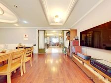 奥林清华叠墅 250.37平 4房2厅4卫 500万