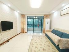 电梯小高层 板式南北通三房 有停车位 接受置换和动迁客户