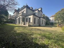 圣堡别墅 4室2厅5卫 精装修 3360万元