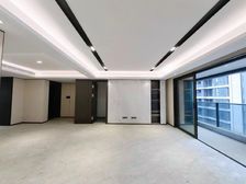 物业直售,首开龙湖云著中楼层。南北通透,开发商精装三大件