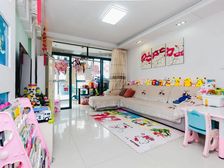 地铁口电梯3房 大江苑 中间楼层 房 配套齐全 底价惊喜