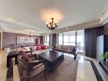 玲珑湾花园 4室2厅2卫 精装修 3188万元