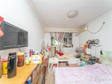 2楼捡漏小户型,单价6开头,园南仅这一套,随时收定,采光足