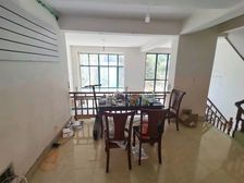 安邦湖景花园叠墅5房 带地下室车库