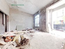 急售 朝阳联排别墅上车门槛 低总价超大使用面积 双學區 莱电