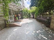 送60平花园,精装修全送,诚意出售,看房方便,接受置换有车位