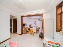 蔷薇大两房两厅 可做三房 单价低 业主诚心卖 看房提前约