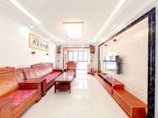 绿地玫瑰城 近公园 地铁口交通便利 诚心出售