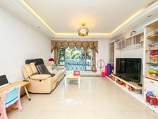 东海二期全南三房,诚心出售,业主,看房请拨打我的电话