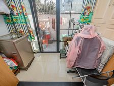 一楼送天井11平方带厅边套全明南北通满五年惟一免税四号地铁口