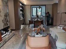 降价了。8字头买青山湖依云上城的精装准现房