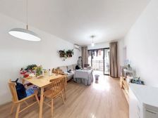 梅一旭辉御府三房,近地铁,教育资源丰富