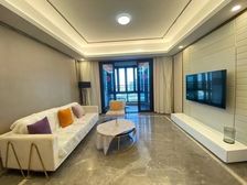 杨浦滨江丨业主出国急售丨20年新房带车位丨人车分流丨从未入住