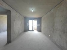 泰安馨苑 电梯房 68平100万!