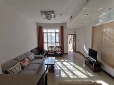 双车位 大宁山庄联排别墅 地上三层 南北庭院 总价低