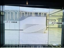 升龙广场电梯口450平精装修出租可配齐全部家具