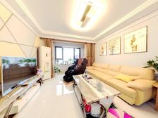 中海国际社区高层观景 120平大3居 户型方正 亲自看过此房