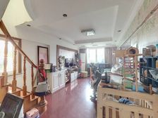 使用面积超大!适合家庭居住!小高层复式!带大露台!带产权车位