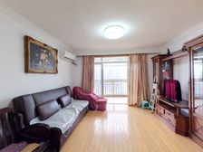 次顶楼+经典板式+方方正正+出门地铁+舒适户型+