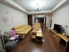 万科品质小区,南北通透户型,格局好,飞机户型,双阳台带车位