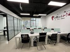 古城地铁金融街132平业主急租 价格便宜 带全套办公家具