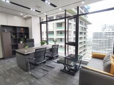 8十里店地铁口 3隔间15工位 理工大东郊记忆 户型方正