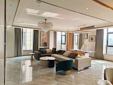 银翔湖畔高端大平层!一梯一户!带子母车位!带小区!人人可买!