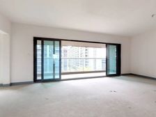 新上!一梯一户大平层,四房三卫,南北通透!