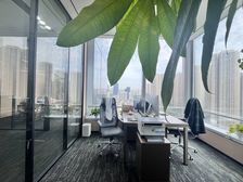 国金中心 一线江景房 出租 精装现房 随时看