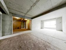 东胜电梯洋房6跃7,6层房本面积,7层自用房本不体现