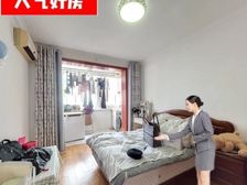 房东跟我买好了尚汇 现降价150急售 带一个固定车位