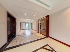 九龙仓雍锦汇 3室2厅3卫 精装修 609万元